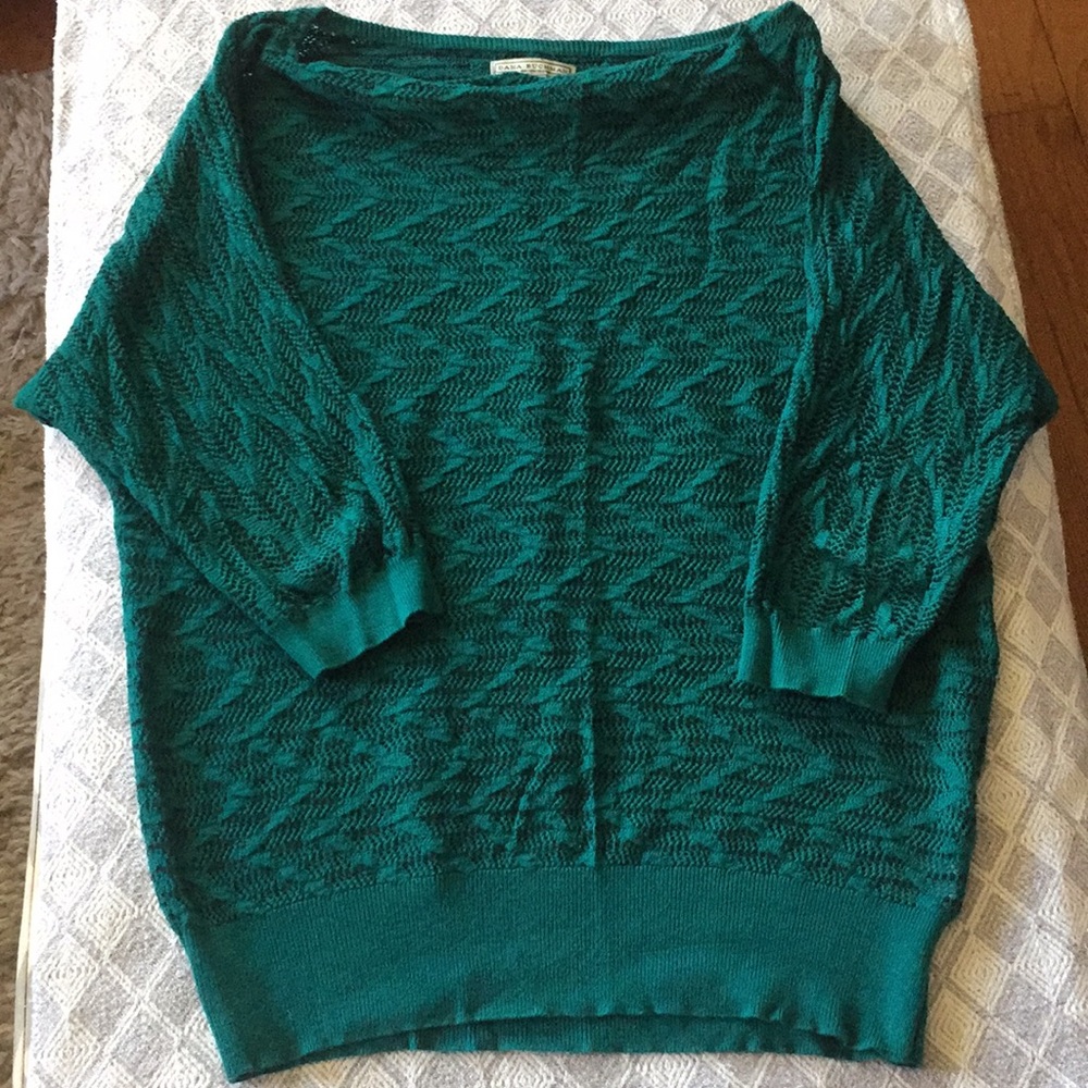 Dana Buchman dolman style sweater. Green. Size M.